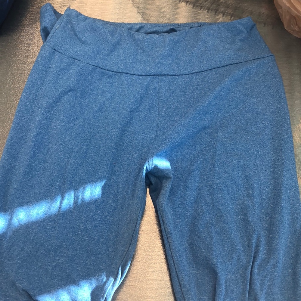 Baby blue lularoe leggings